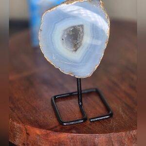 Druzy Agate Freeform With Stand Crystal Brazil